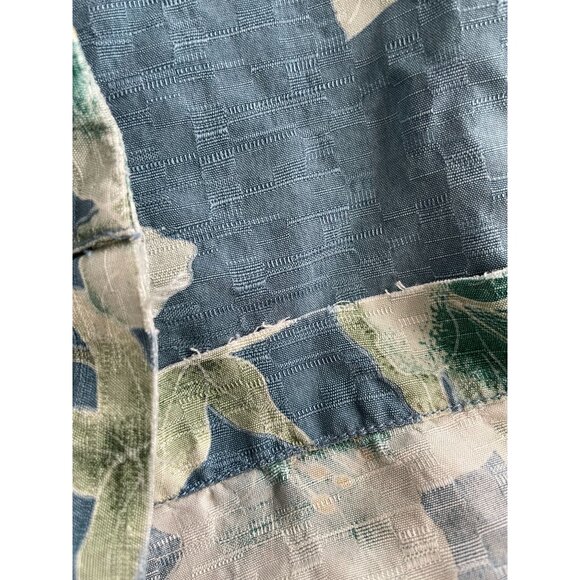 Tommy Bahama Mens XXL Blue Hawaiian Bahama Floral 100% Silk Button Shirt Y2K - Picture 11 of 11